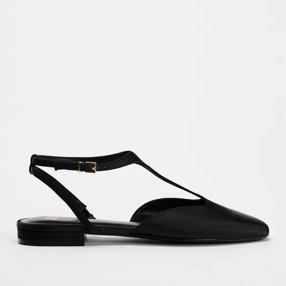 🖤ZARA SATIN EFFECT FLAT SHOES