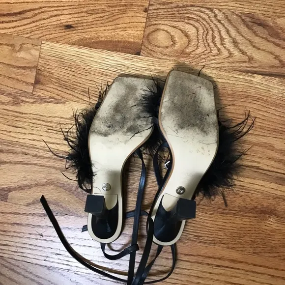 Zara Women's Leather Black Feathered Sandals